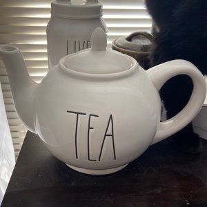 Rae Dunn Tea Pot